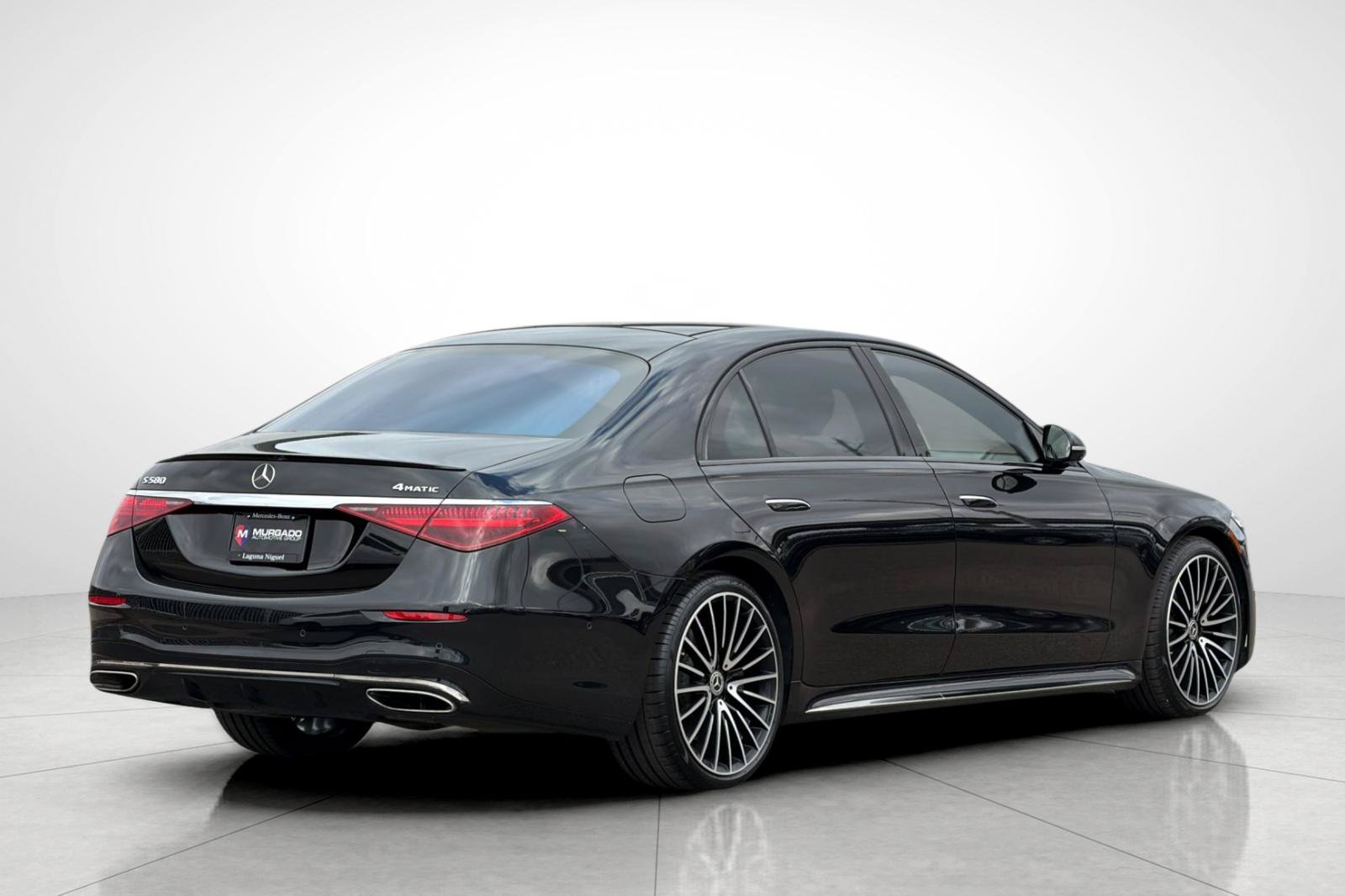 Used 2023 Black Mercedes-Benz S 580 image 14