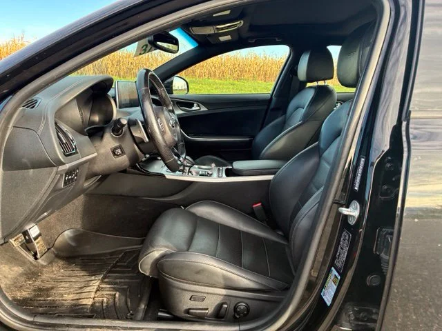 Used 2019 Black Kia GT2 image 9