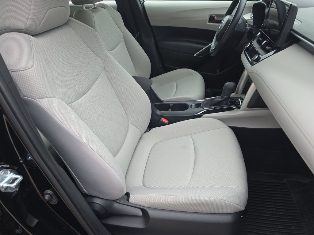 Used 2023 Black Toyota L image 38