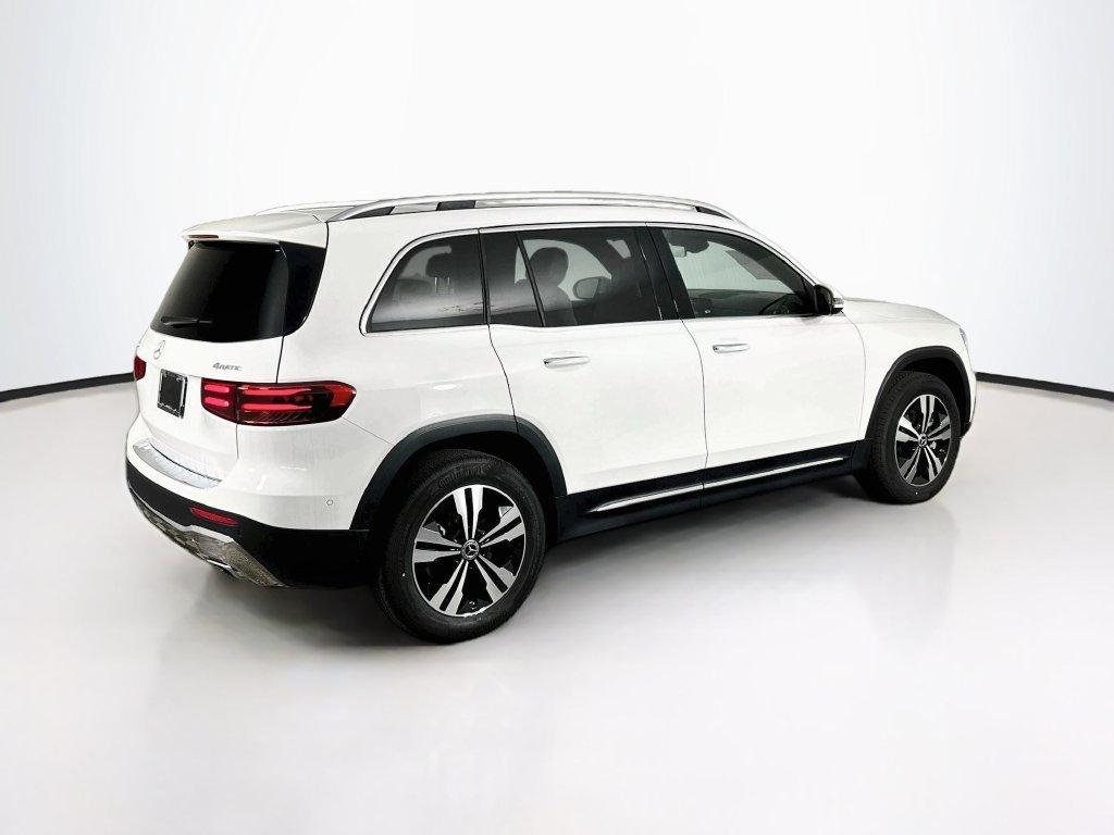 New 2026 Polar White Mercedes-Benz GLB 250 image 7