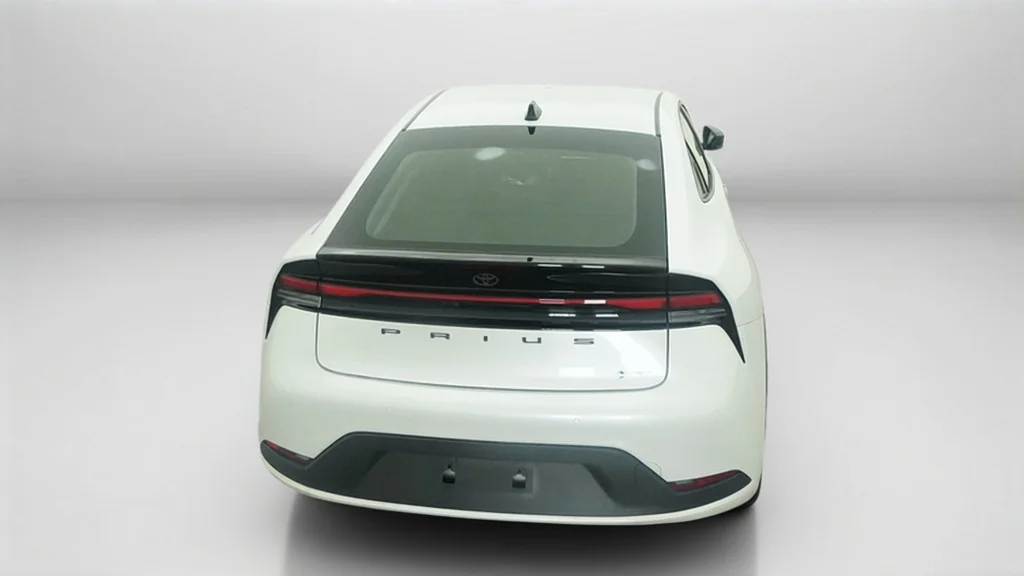 New 2027 Wind Chill Pearl Toyota LE image 12
