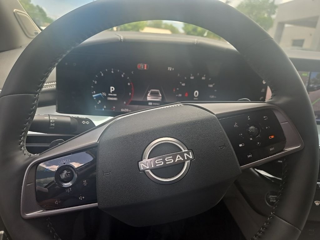 Used 2026 Gold Nissan SL image 12