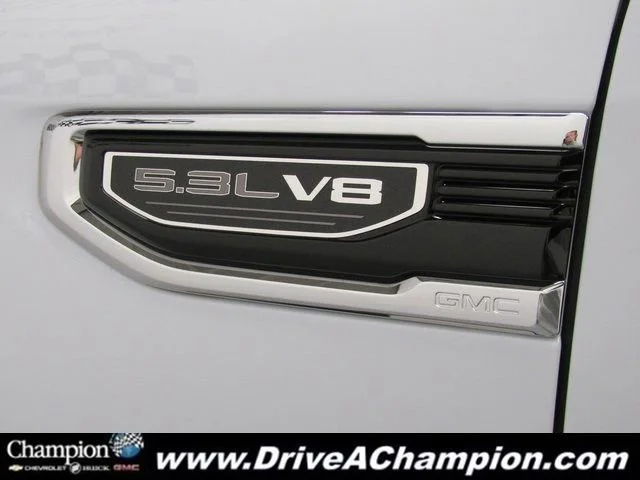 Certified Used 2026 Glacier White Tricoat GMC Denali image 4