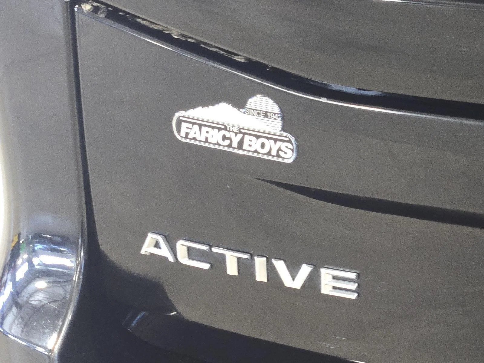 Used 2025 Agate Black Ford Active image 11