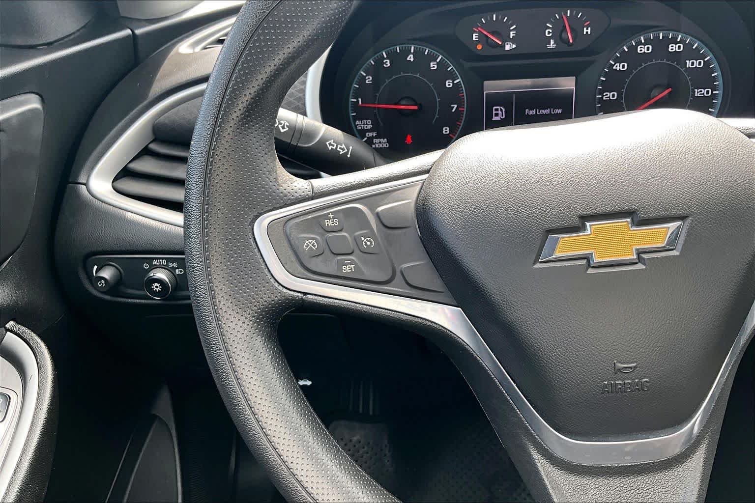 Used 2022 Northsky Blue Metallic Chevrolet LT image 24