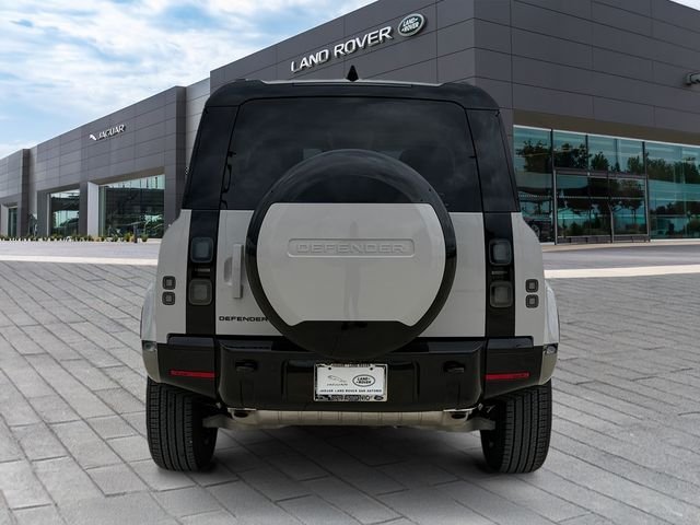 New 2026 Borasco Grey Land Rover X-Dynamic SE image 4