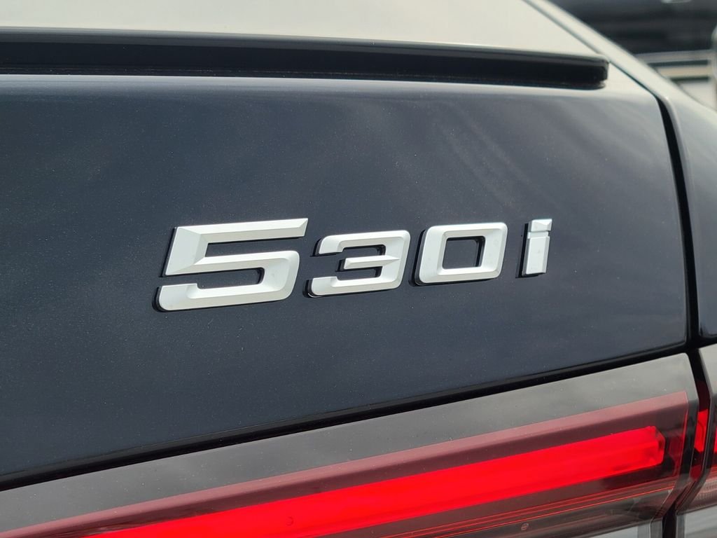 2026 BMW 5 Series 530i - Photo 11