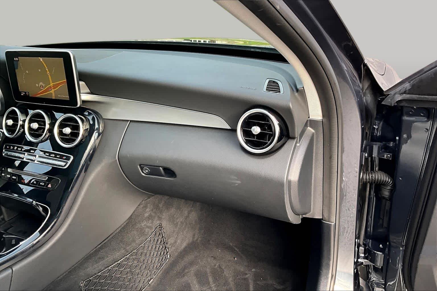 Used 2016 Steel Gray Metallic Mercedes-Benz C 300 image 18