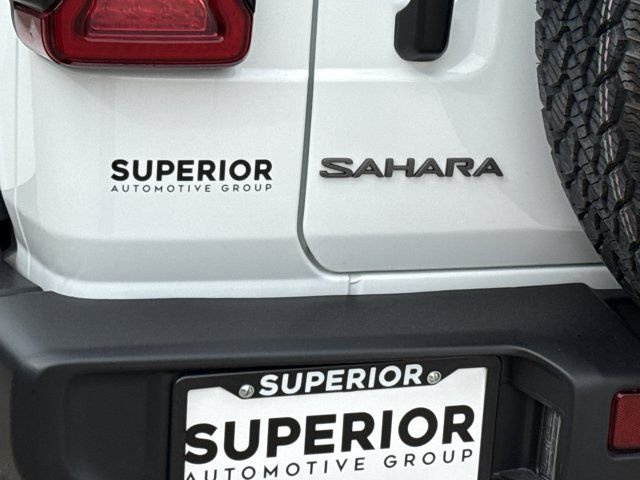 2025 Jeep Wrangler 4-Door Sahara - Photo 10