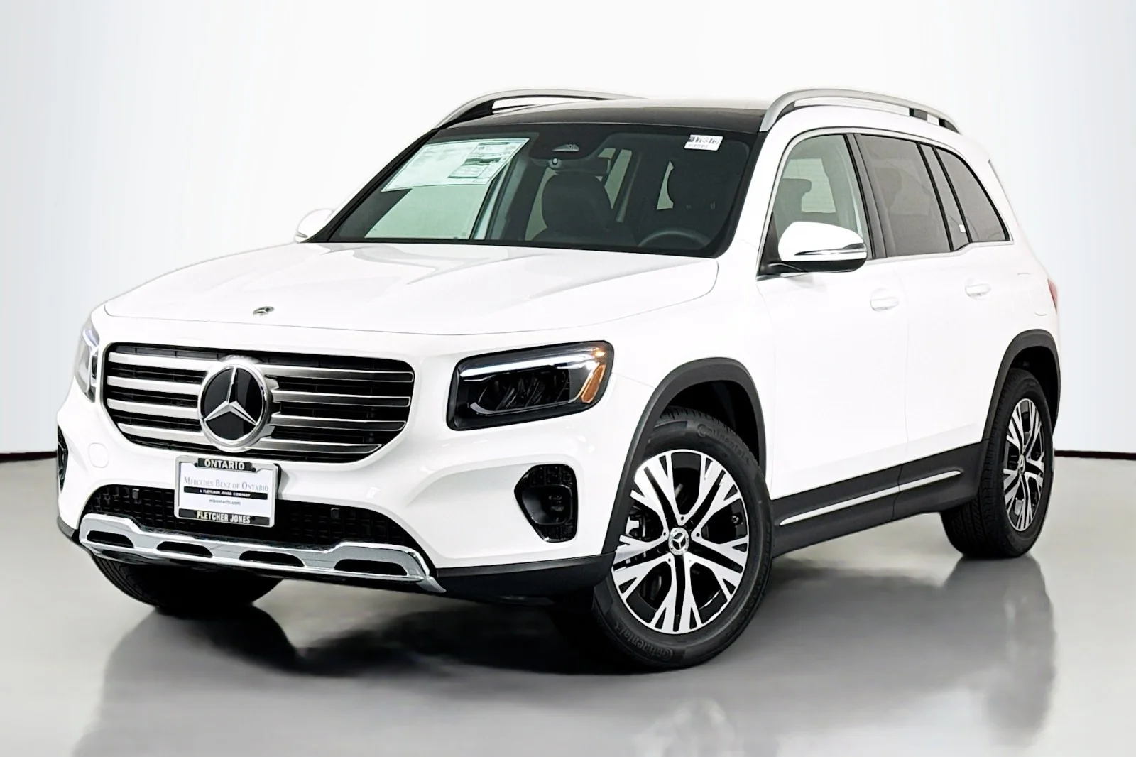 2026 Mercedes-Benz GLB GLB 250's photo