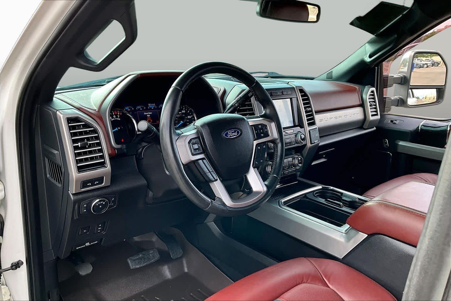 Used 2020 Star White Metallic Tri-Coat Ford Platinum image 18