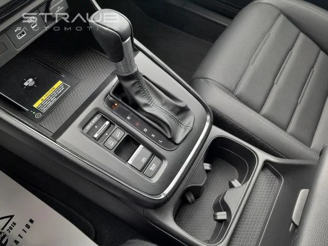 Used 2024 Platinum White Pearl Honda EX-L image 25