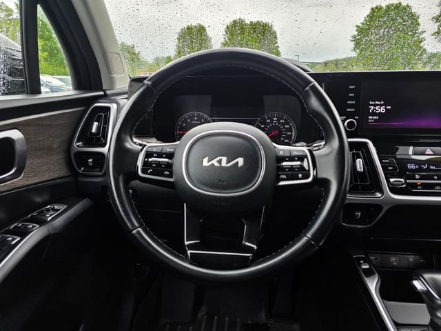Used 2022 Green Kia X-Line EX image 28