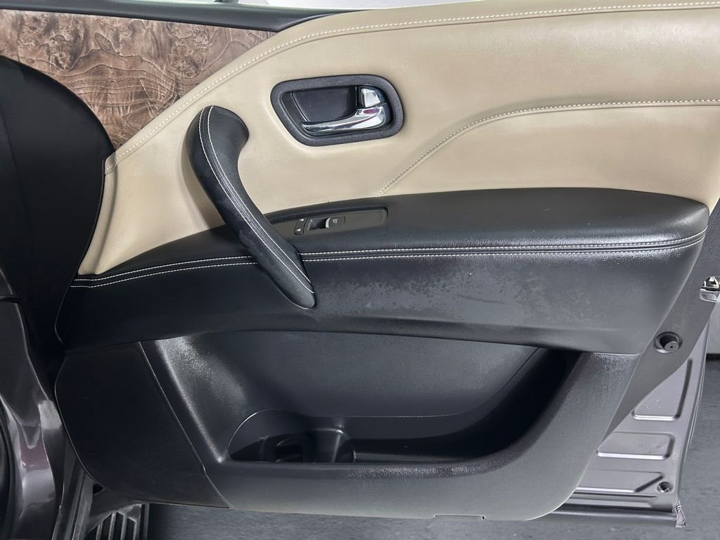 Used 2023 Gray INFINITI Premium Select image 15