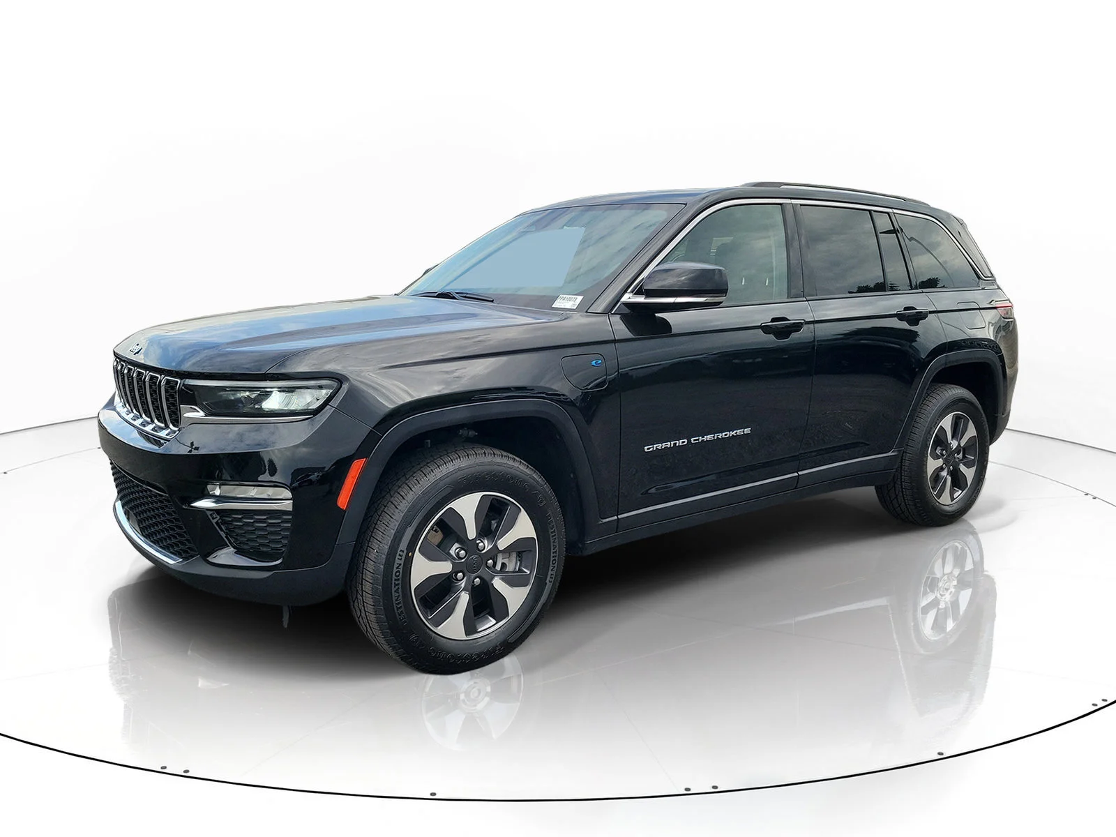 Certified Used 2023 Black Jeep 4xe image 8