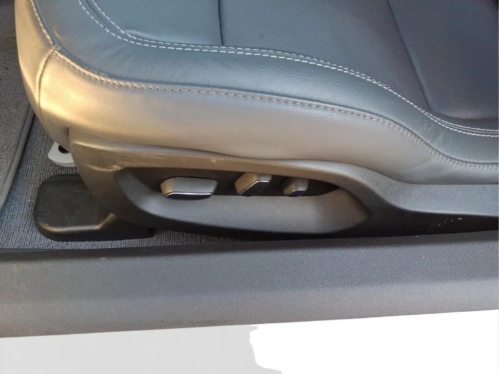 Used 2015 ARCTIC WHITE Chevrolet Z06 3LZ image 19