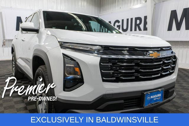 Used 2026 Summit White Chevrolet LT image 4