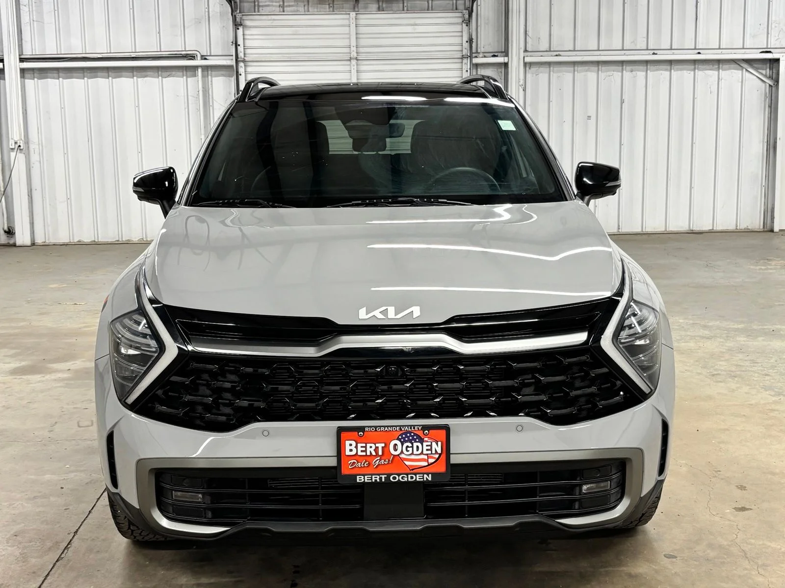 Used 2024 Gray Kia X-Pro Prestige image 2