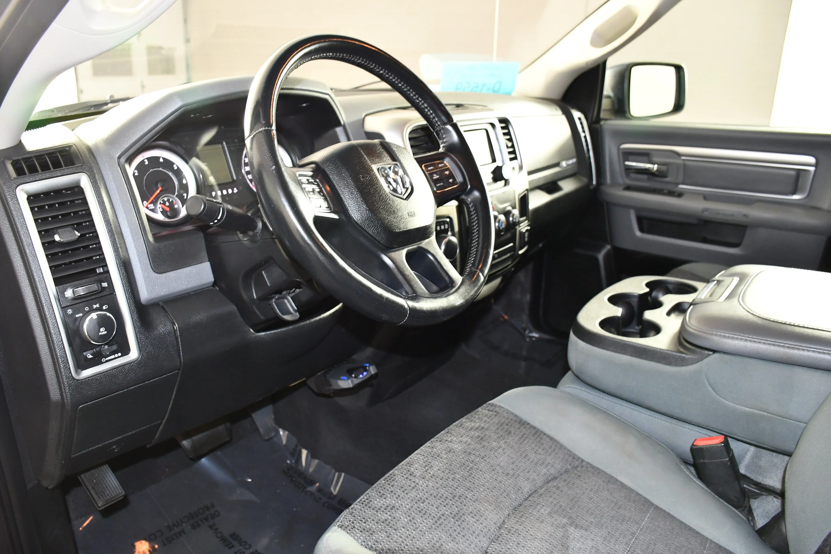 Used 2016 Granite Crystal Metallic Clearcoat Ram Big Horn image 2