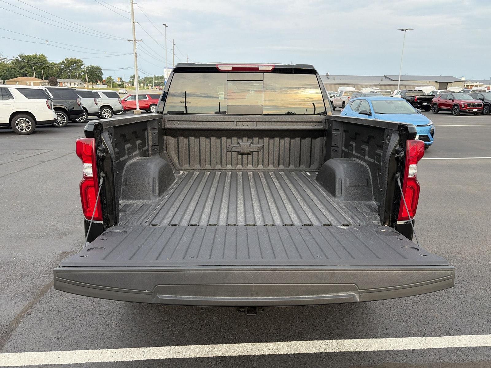 2026 Chevrolet Silverado 1500 RST - Photo 6