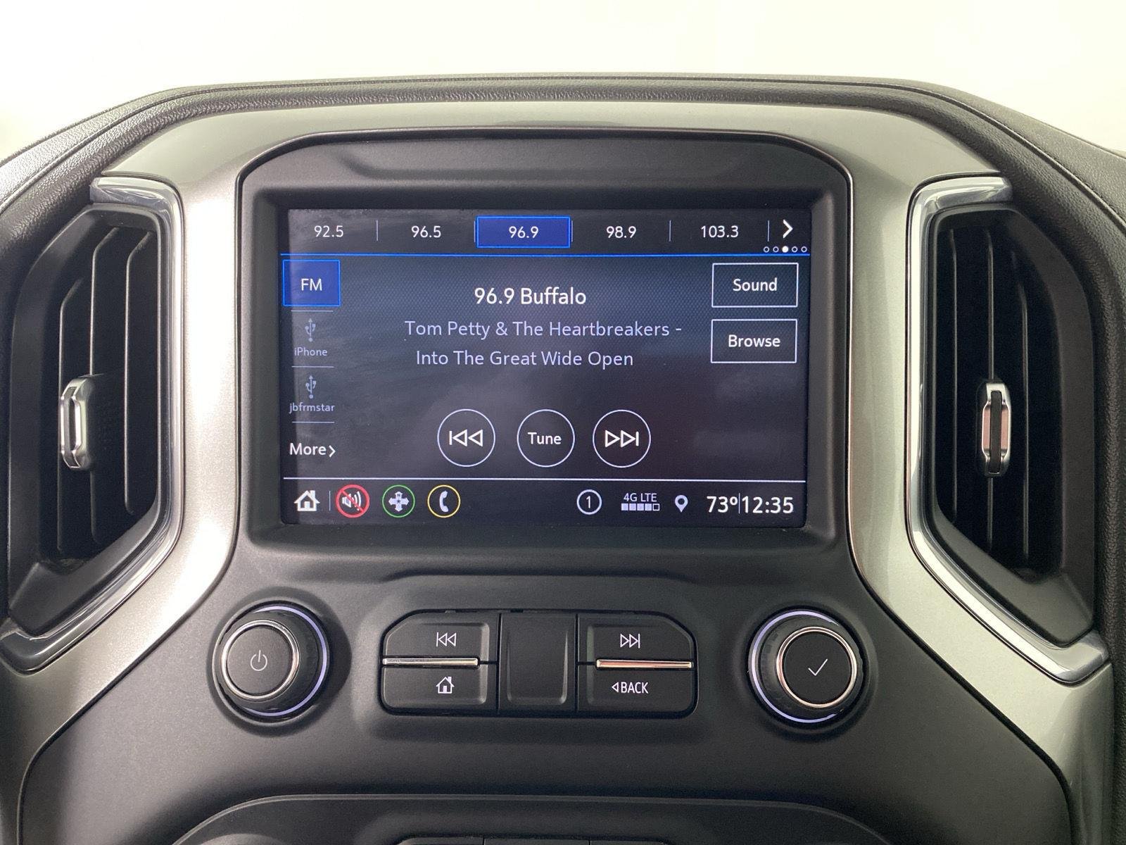 Used 2021 Silver Ice Metallic Chevrolet LT image 4