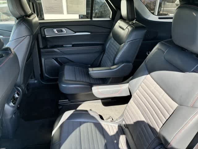 Certified Used 2026 Carbonized Gray Ford ST-Line image 6