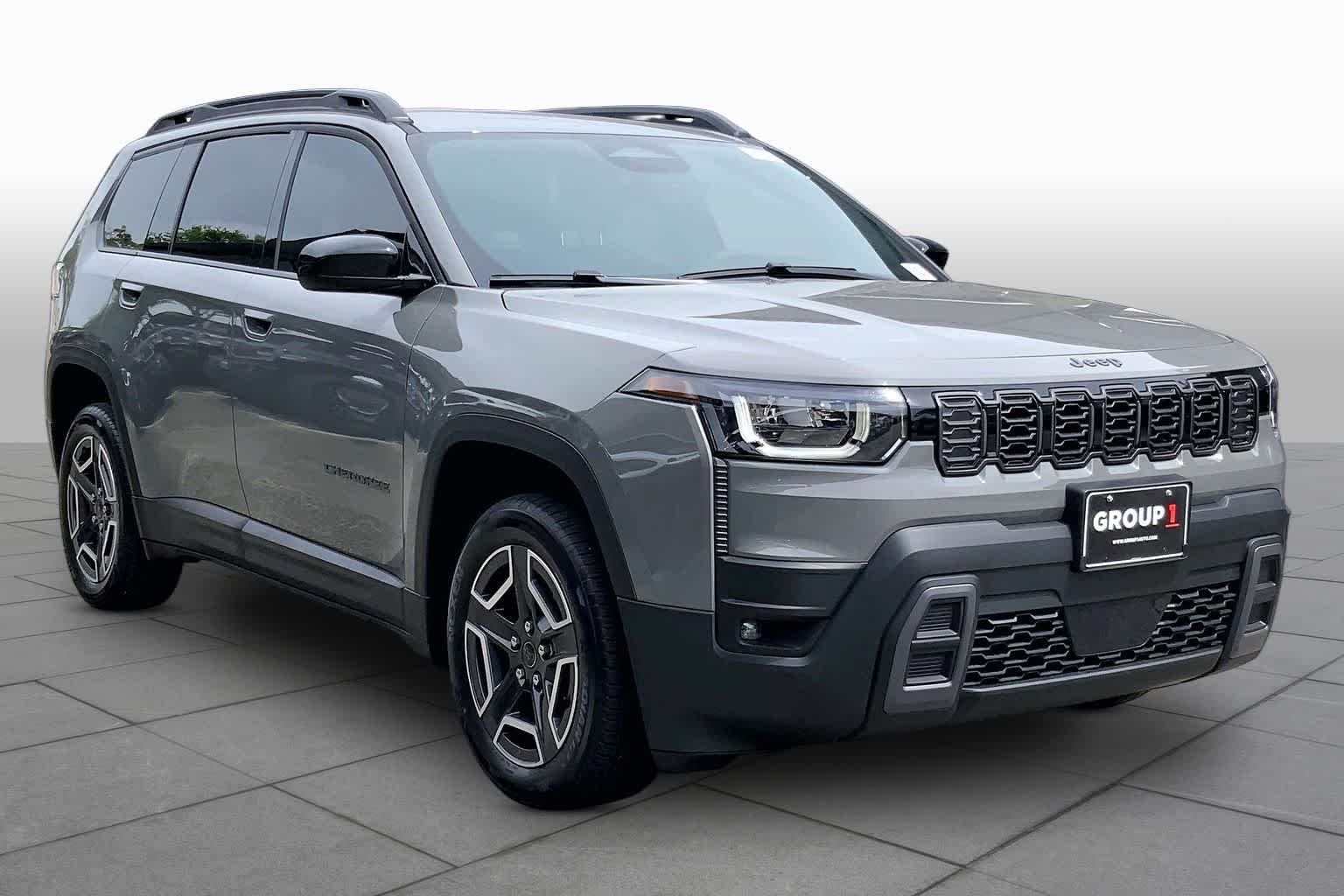 New 2026 Sting-Gray Clear-Coat Exterior Paint Jeep Laredo image 2