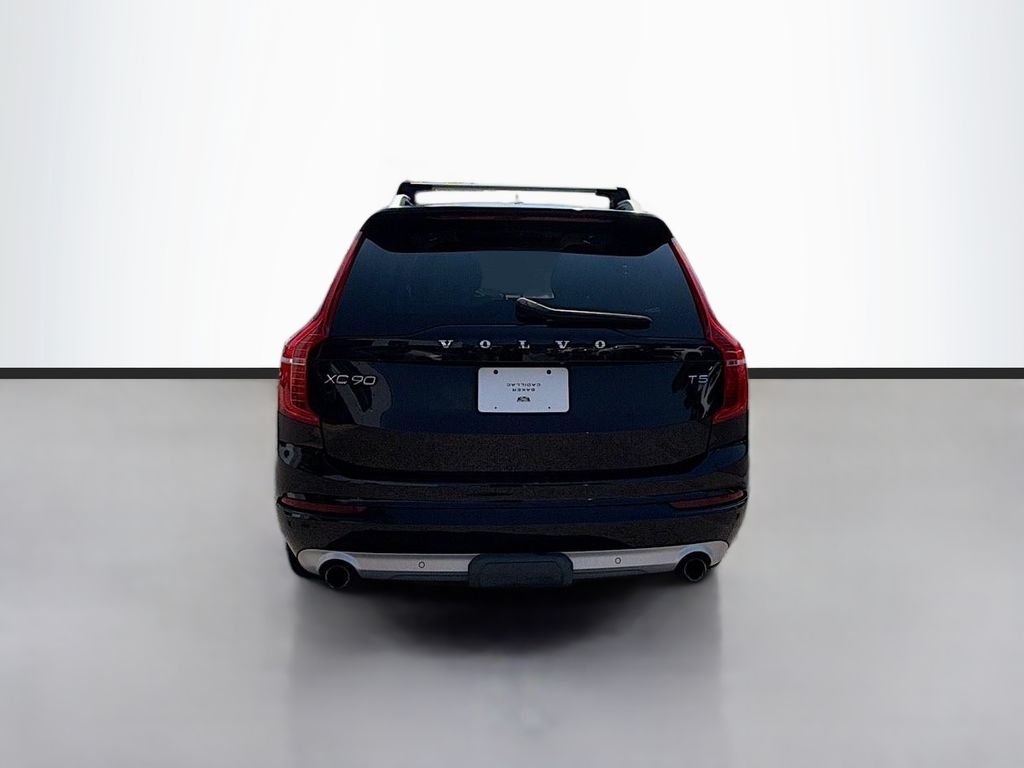 Used 2019 Black Volvo T5 Momentum image 6