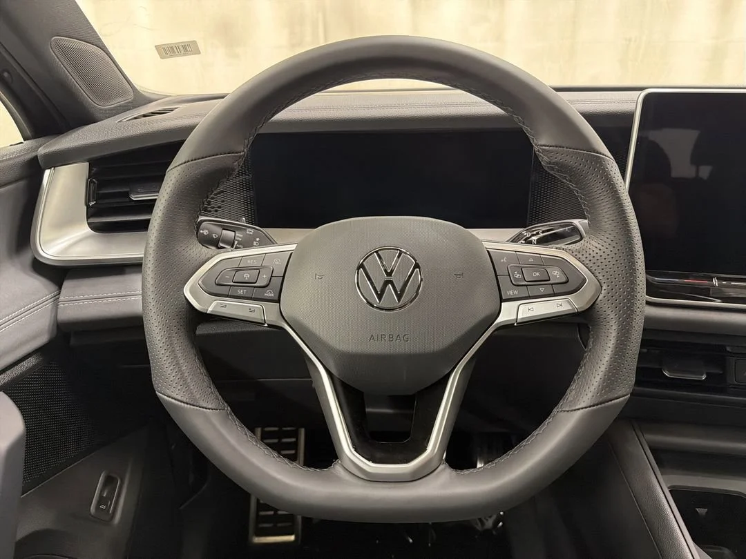 New 2026 Platinum Gray Metallic Volkswagen SE R-Line Black image 16