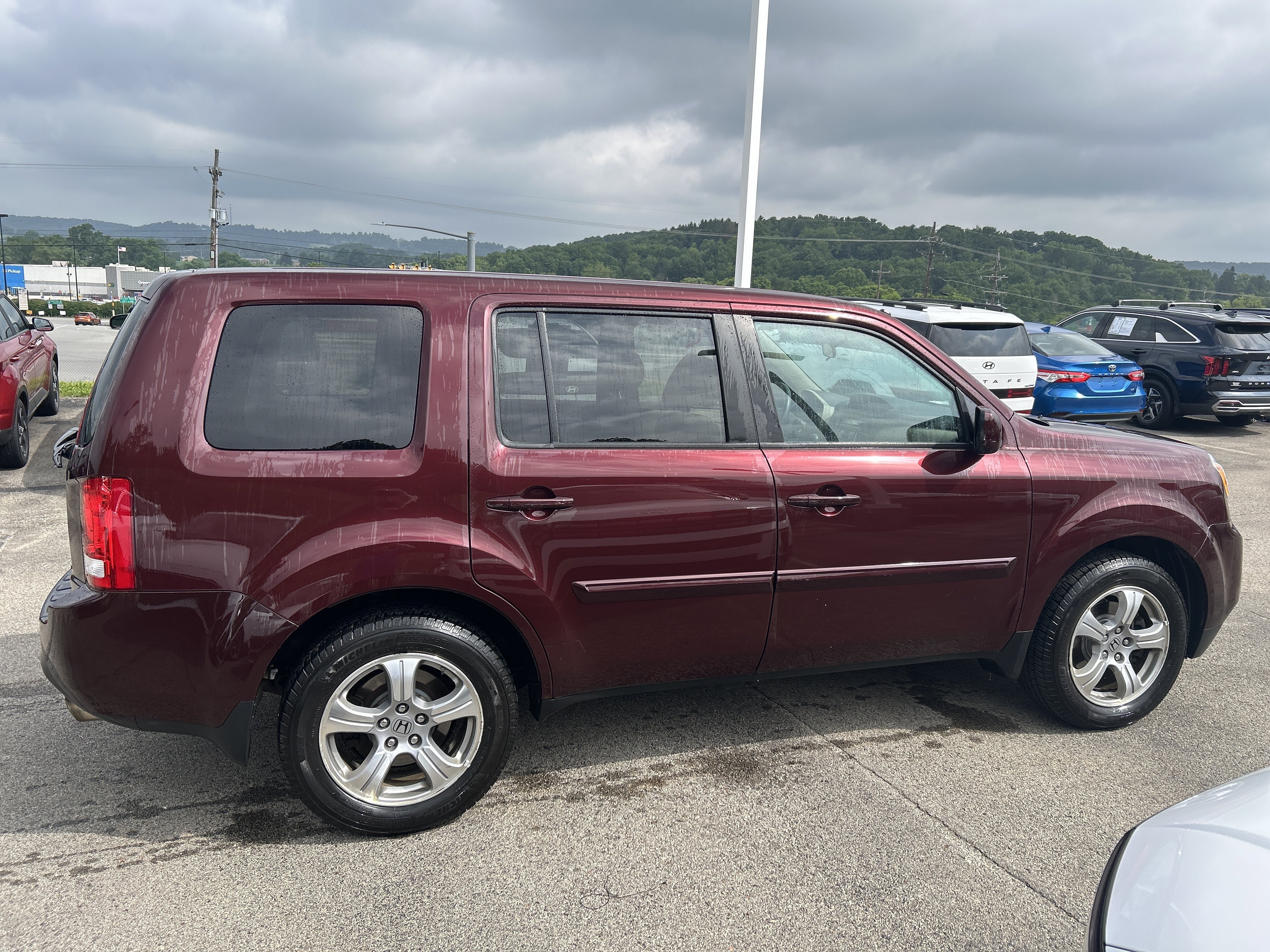 Used 2014 Dark Cherry Pearl Honda EX image 3