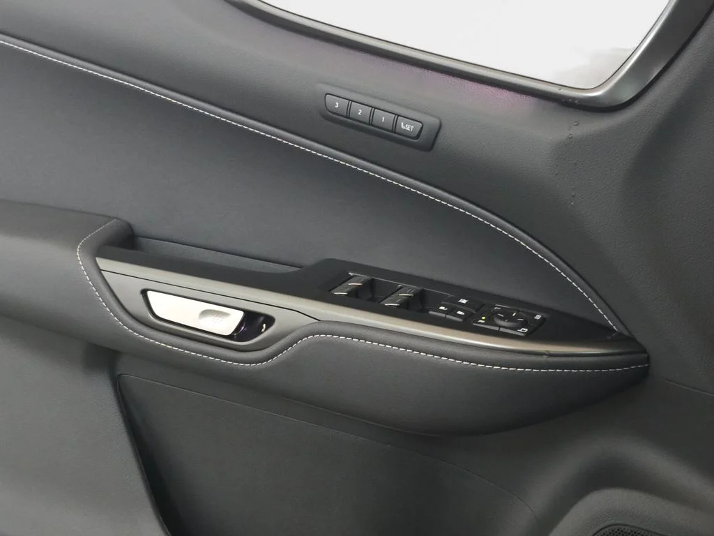 New 2026 Atomic Silver Lexus PREMIUM image 26