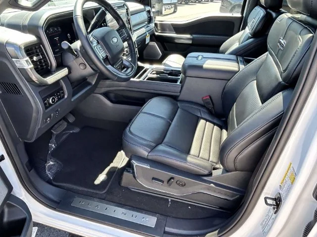 New 2027 White Ford Platinum image 11