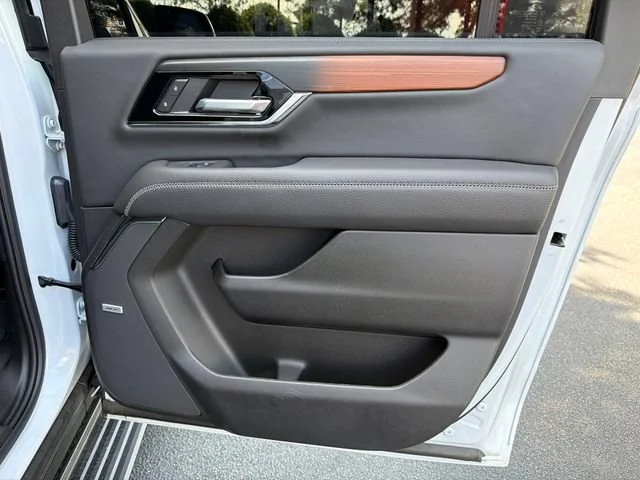 Used 2026 Glacier White Tricoat GMC Denali image 16