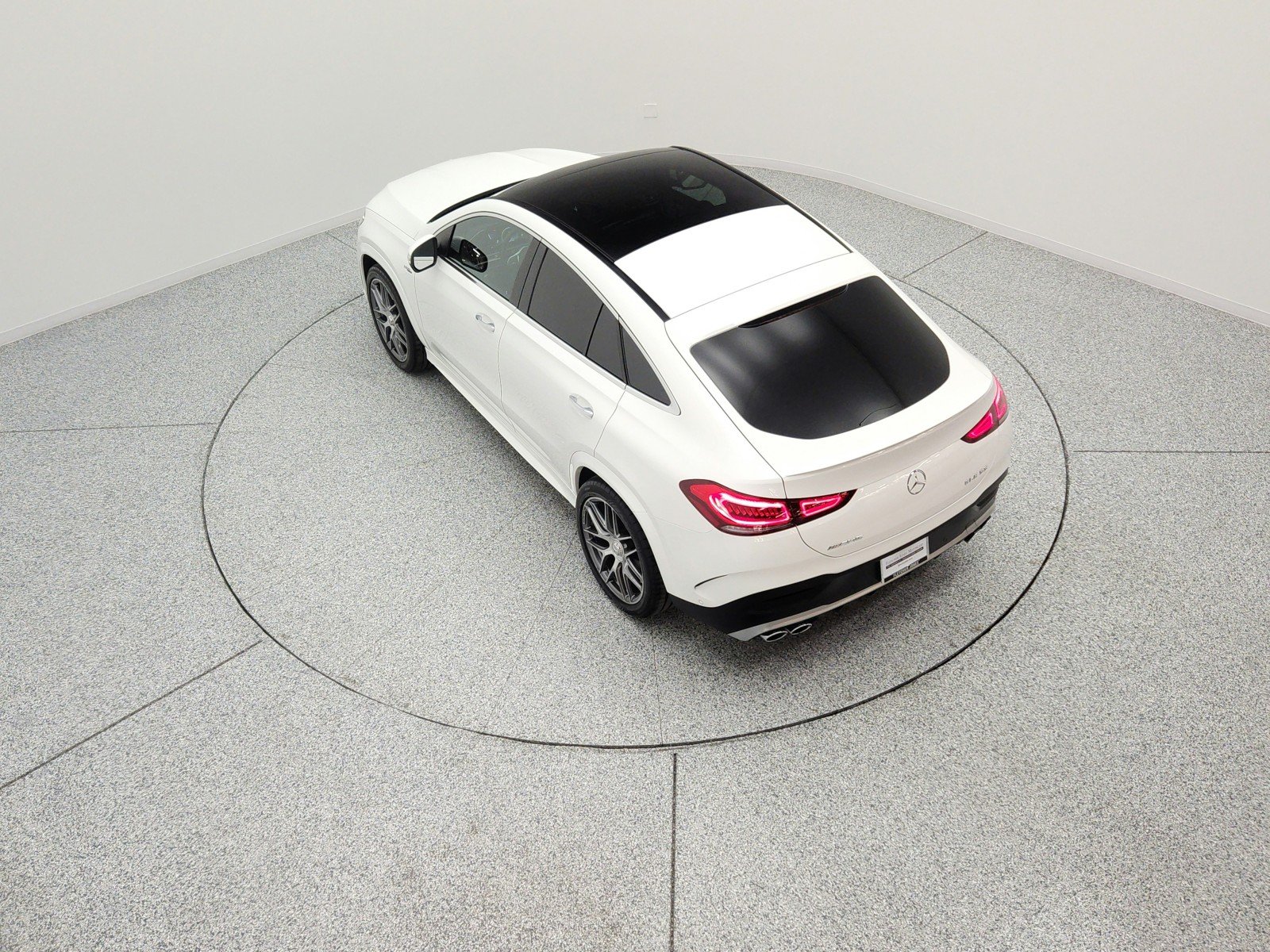 Used 2023 Polar White Mercedes-Benz AMG® GLE 53 4MATIC Coupe image 15