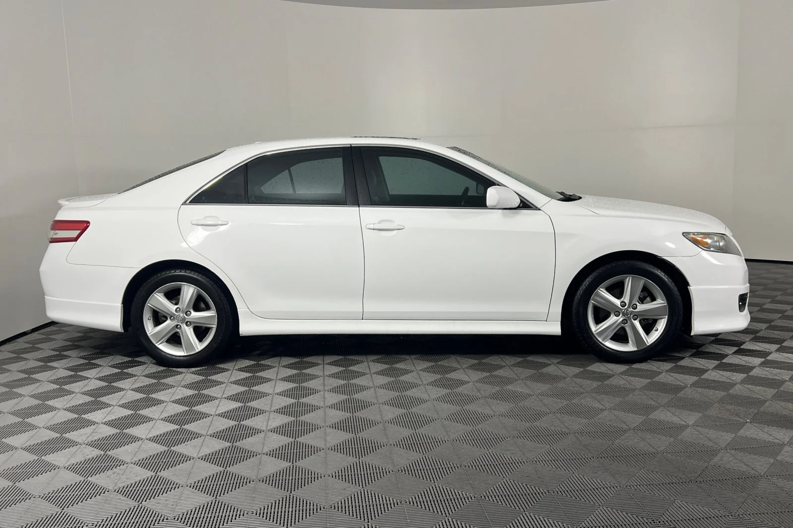 Used 2011 Super White Toyota SE image 2