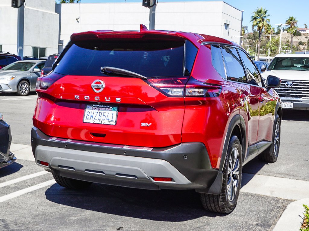 Used 2021 Red Nissan SV image 6