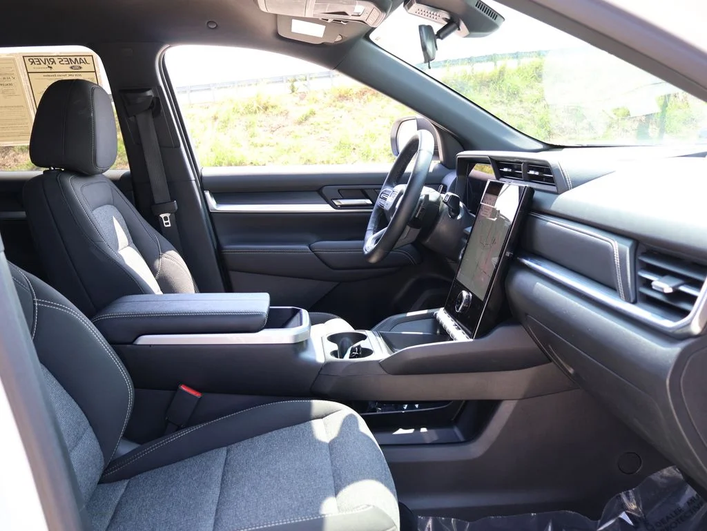 Used 2026 Summit White GMC Elevation image 8