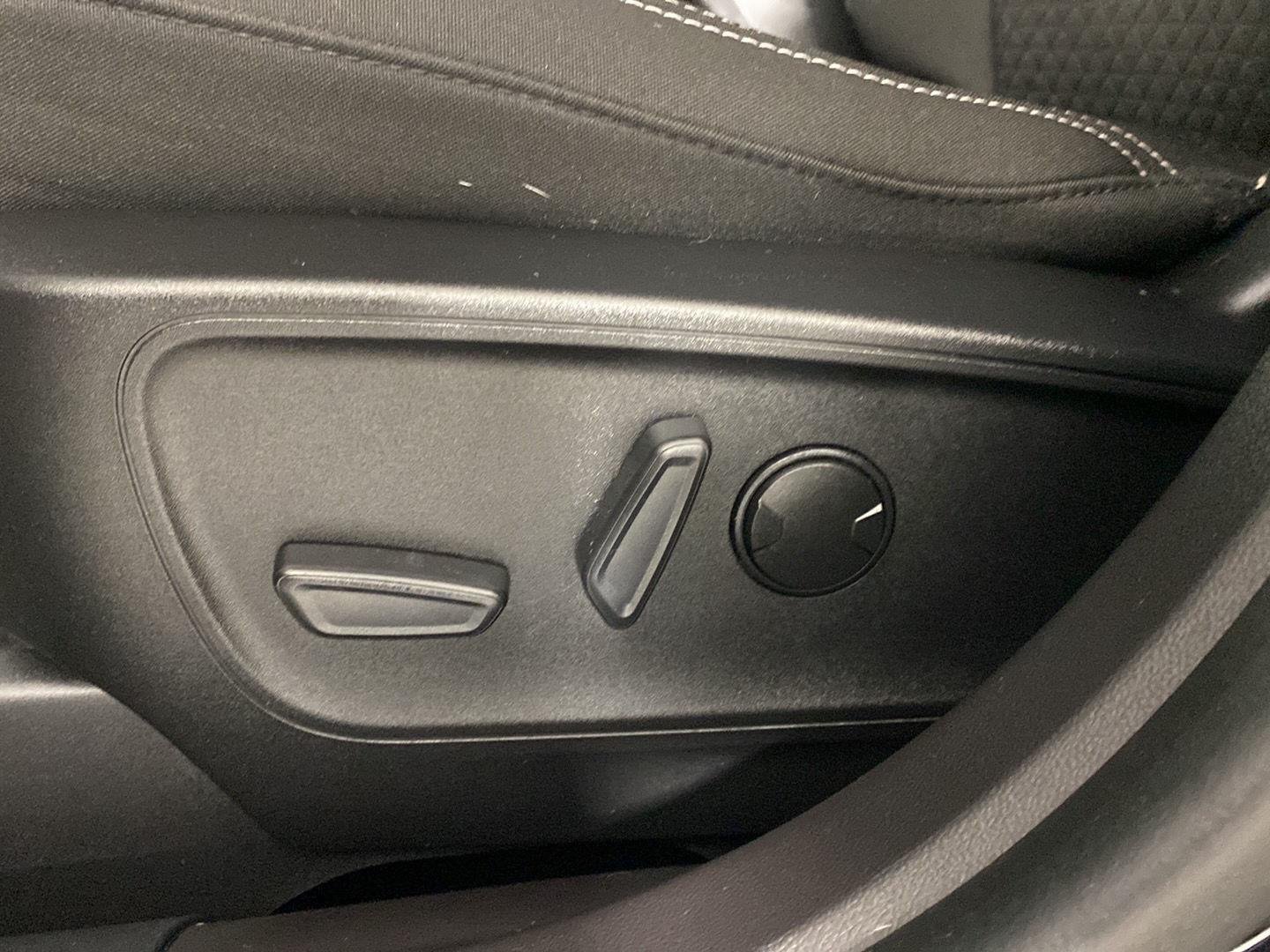 Used 2023 Black Metallic Ford Active image 14