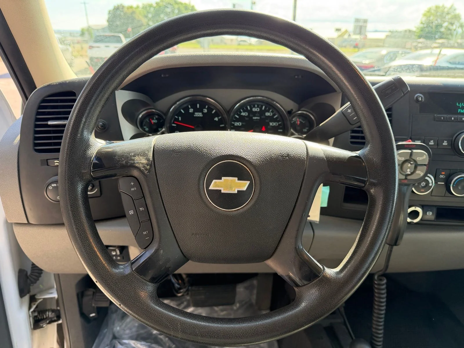 Used 2013 White Chevrolet Work Truck image 14