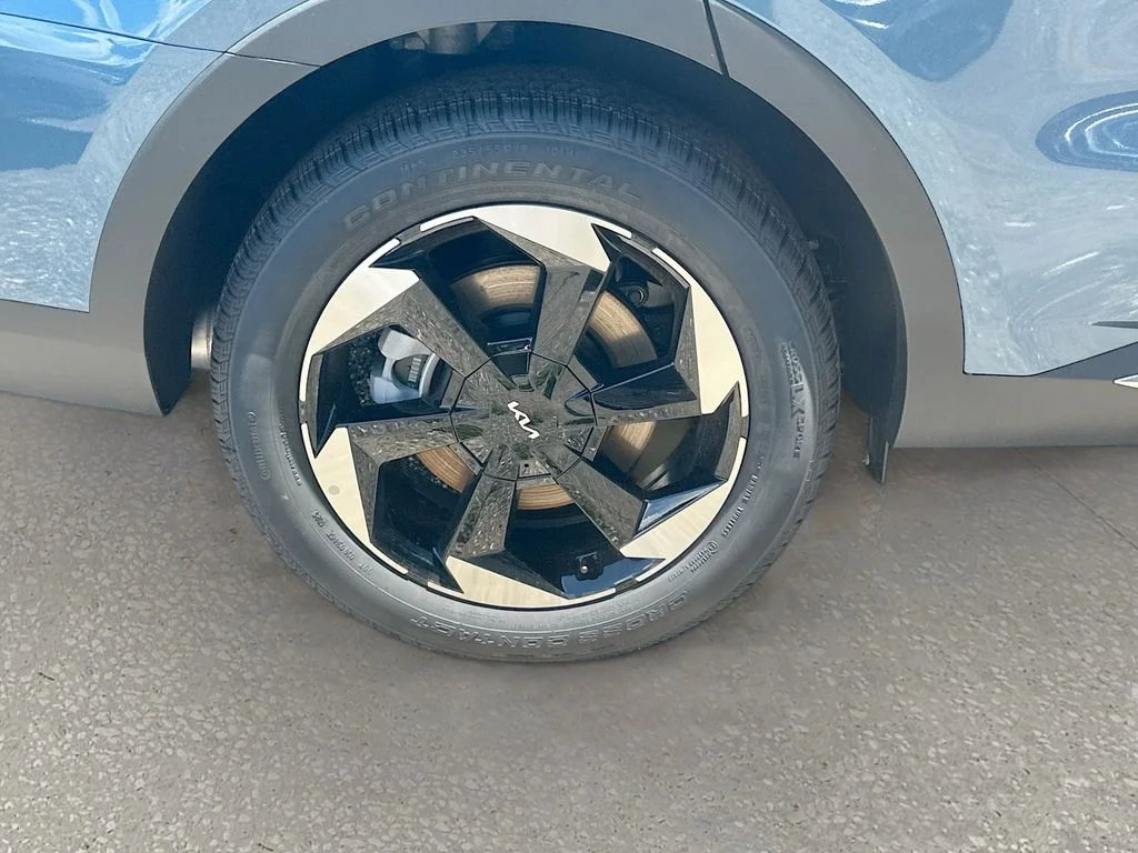 New 2026 Mineral Blue Kia EX image 33