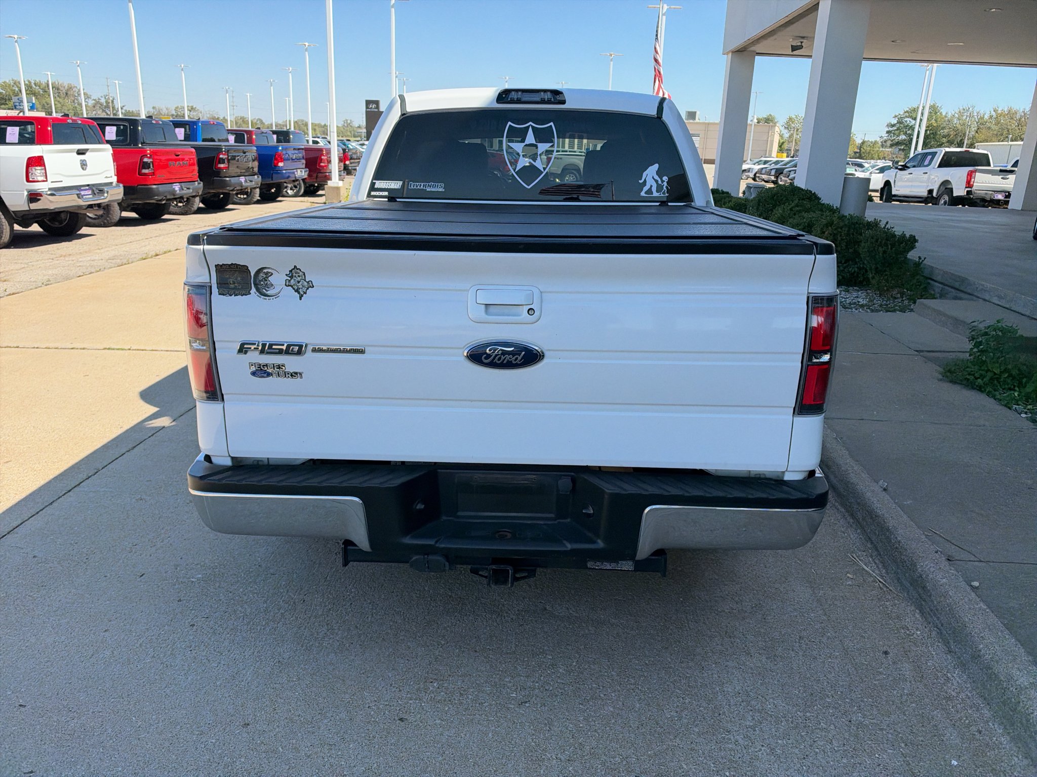Used 2014 Oxford White Ford XLT image 7