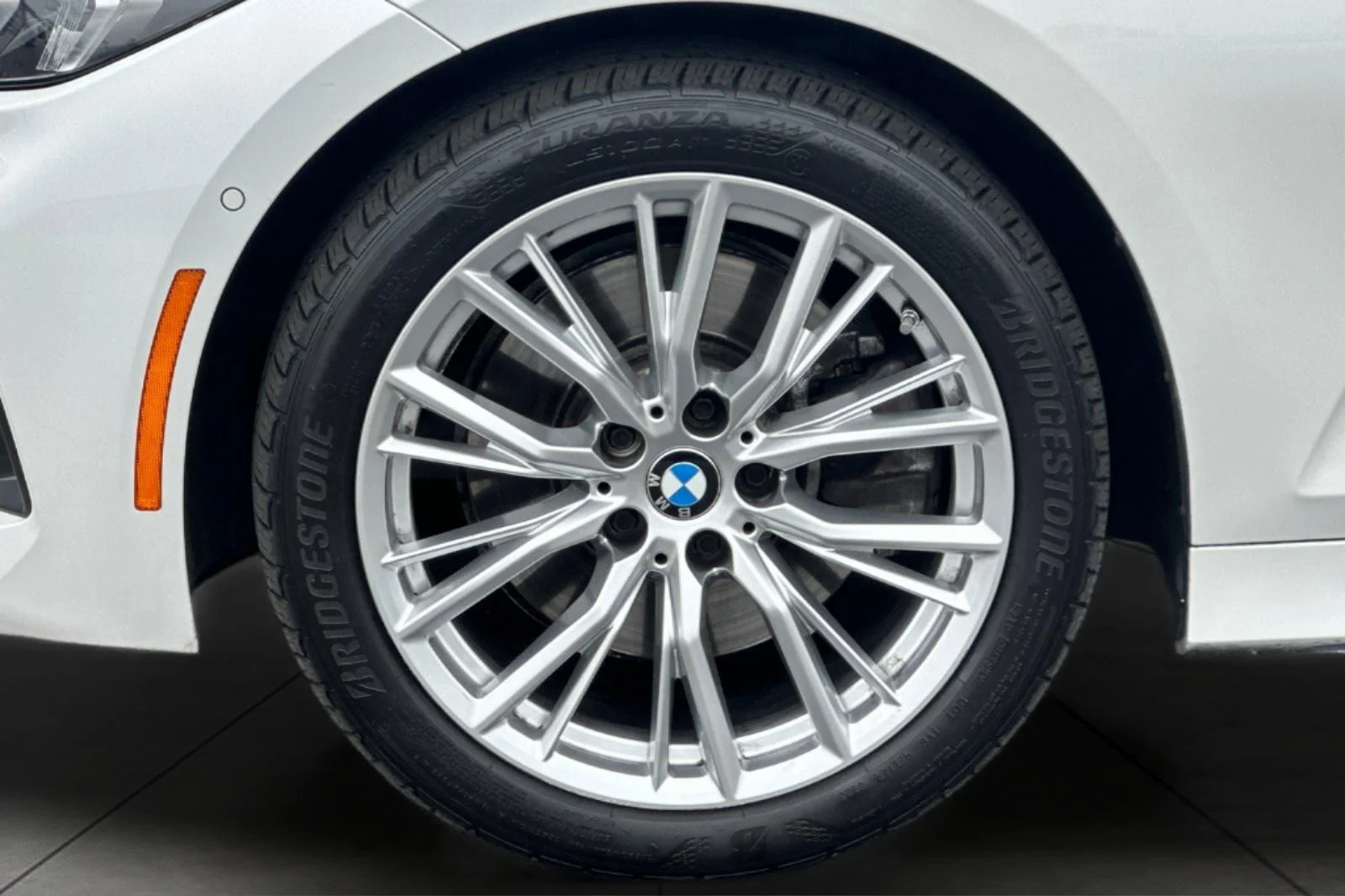 Used 2023 Mineral White Metallic BMW 330i image 25