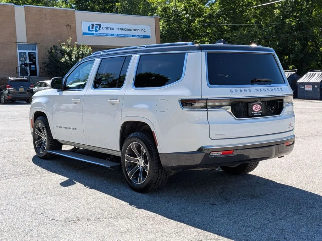 Used 2022 White Jeep Series I image 10