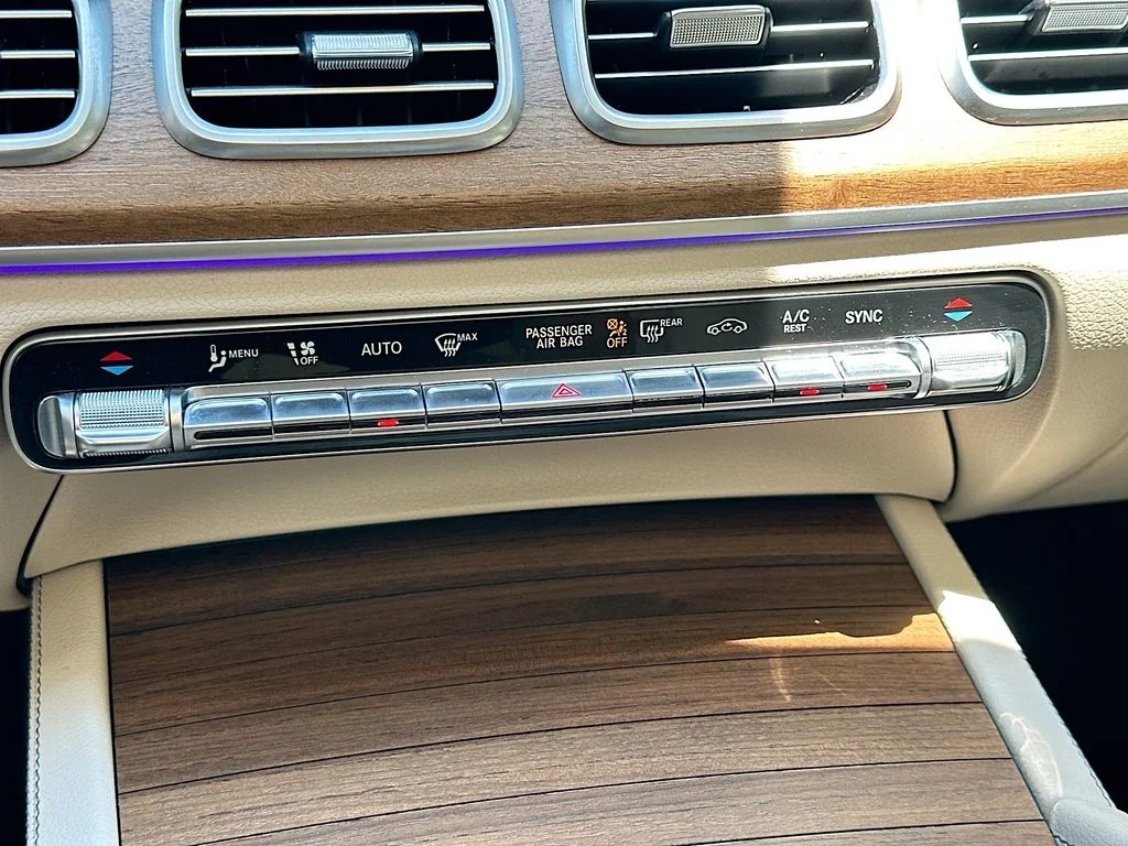 Certified Used 2024 Polar White Mercedes-Benz GLE 450 image 16