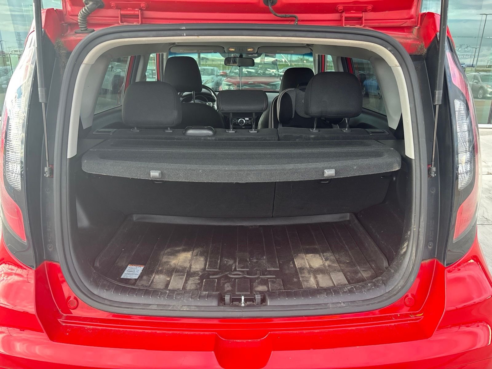 Used 2018 Inferno Red Kia Plus image 11