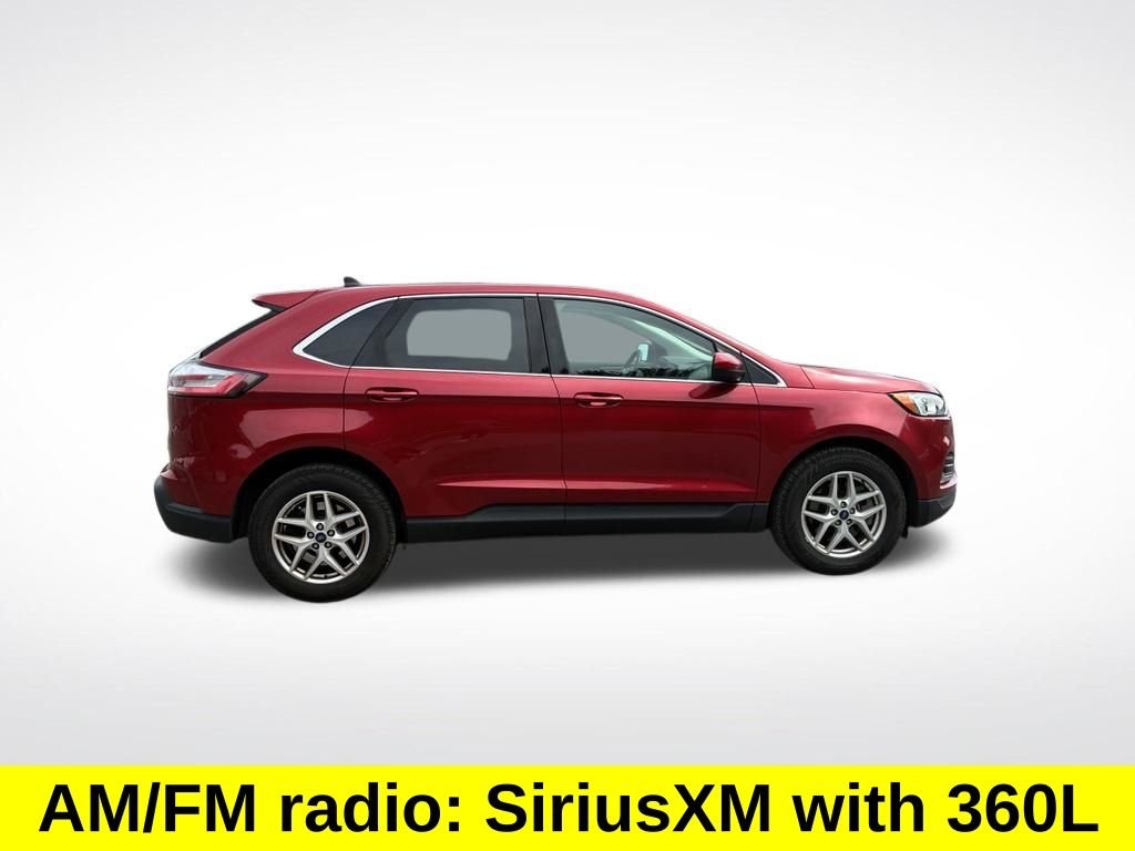 Certified Used 2022 Red Metallic Ford SEL image 4