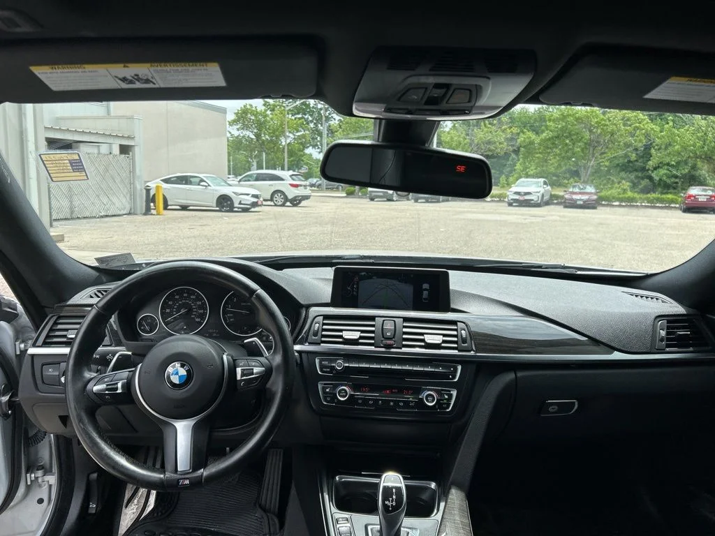 Used 2015 Silver BMW 335i xDrive Gran Turismo image 19