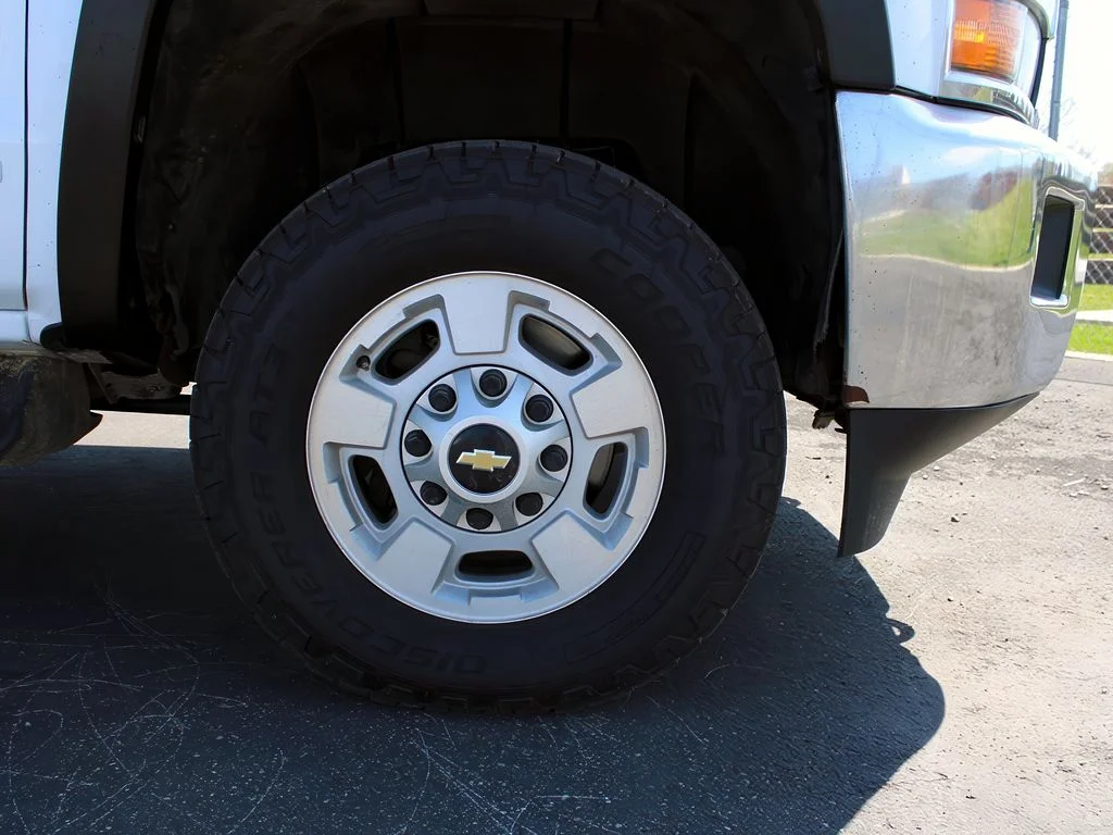 2017 Chevrolet Silverado 2500HD LT - Photo 24