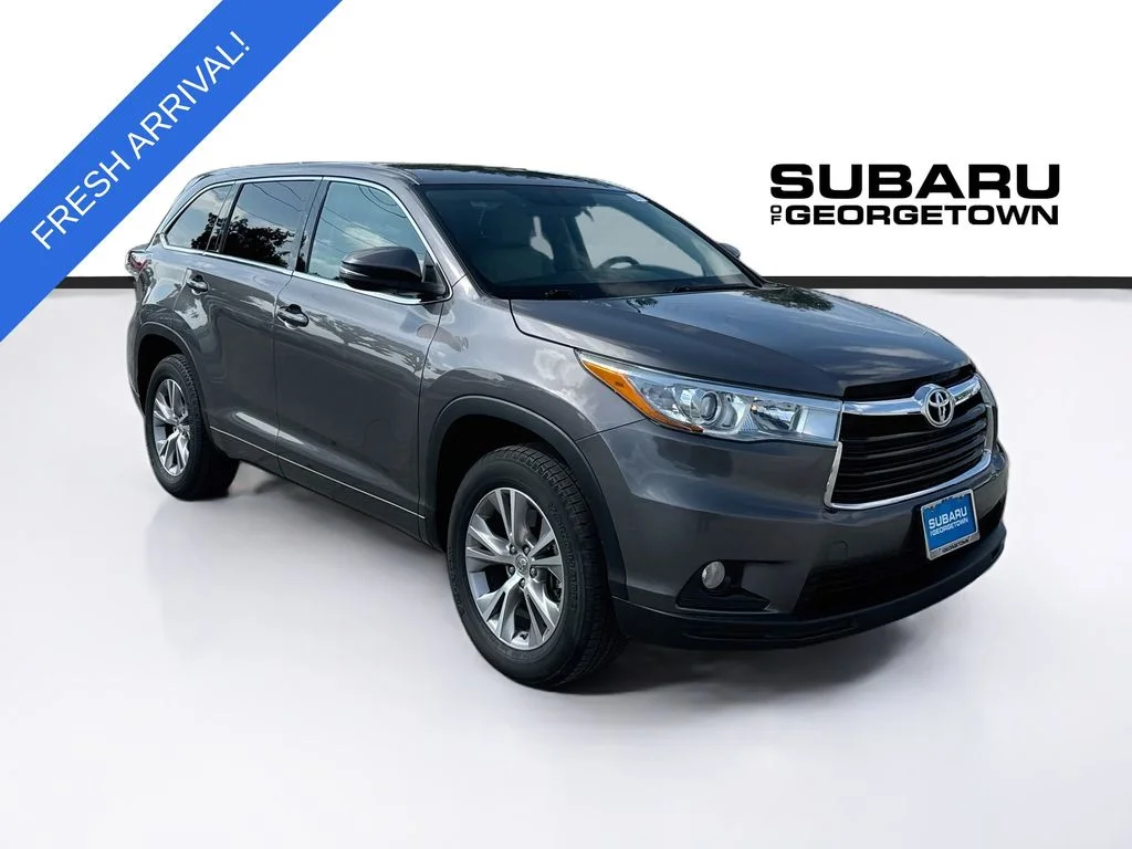 Used 2015 Gray Toyota LE Plus V6 image 1