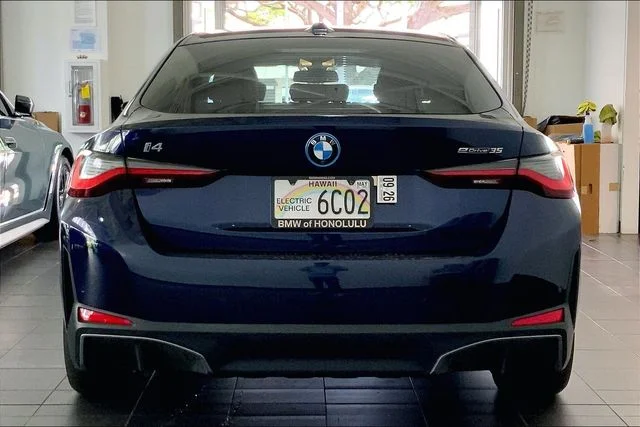 Used 2023 Tanzanite Blue II Metallic BMW eDrive35 image 4
